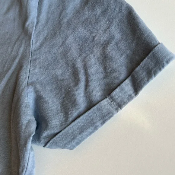 Optimist Shirt ๐ฉต - Picture 2 of 7